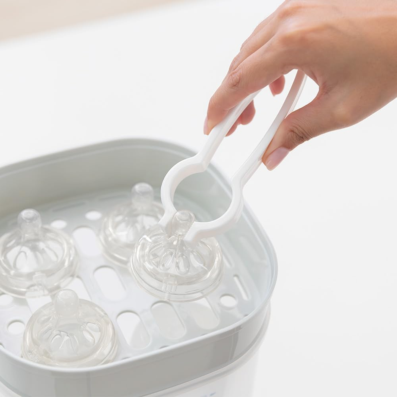 MINILAND Steamy 2 az 1-ben gőzsterilizáló 5 üveghez 8 perc alatt + csipesz