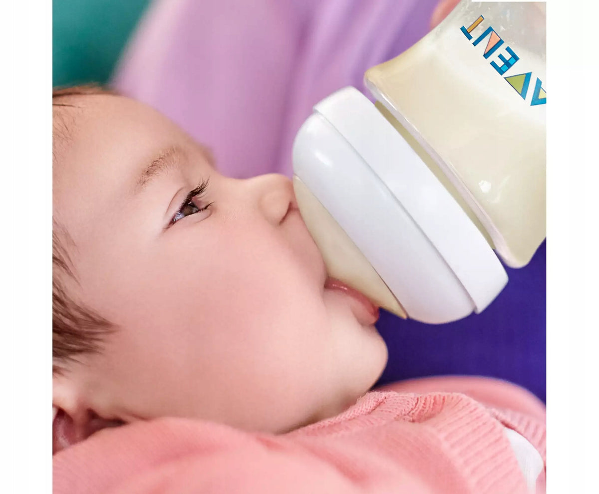 PHILIPS AVENT set med 4 flaskor, napp, borste