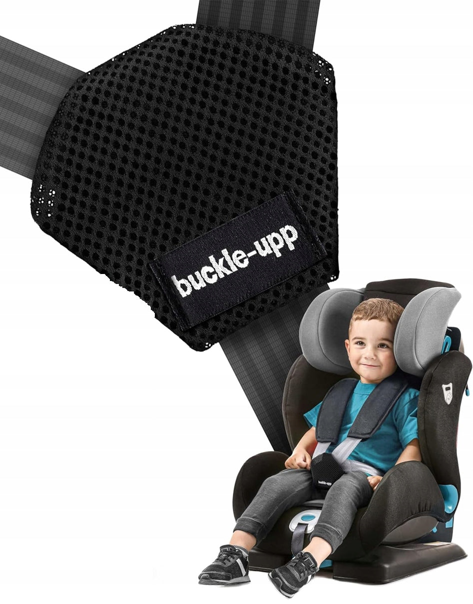 BUCKLE-UPP ochrana proti rozopnutiu pásov v autosedačke