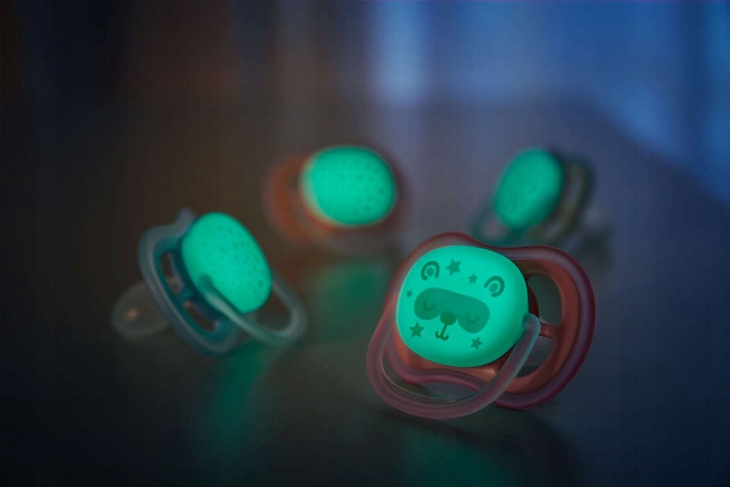 PHILIPS AVENT Ultra Air Night биберони x 2 0-6 месеца СВЕТЯТ В ТЪМНОТО