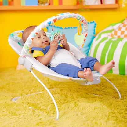 Bright Starts Safari Fun – dziecko w leżaczku z motywem zwierząt