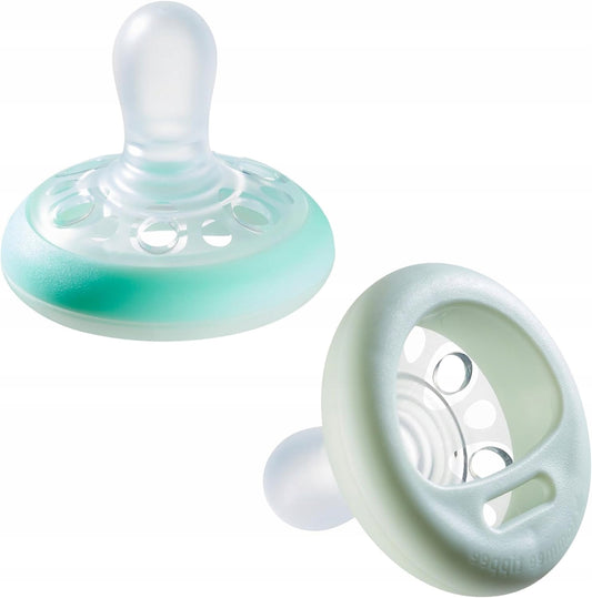 TOMMEE TIPPEE chupete ortodóntico x2 0-6m que brilla en la oscuridad