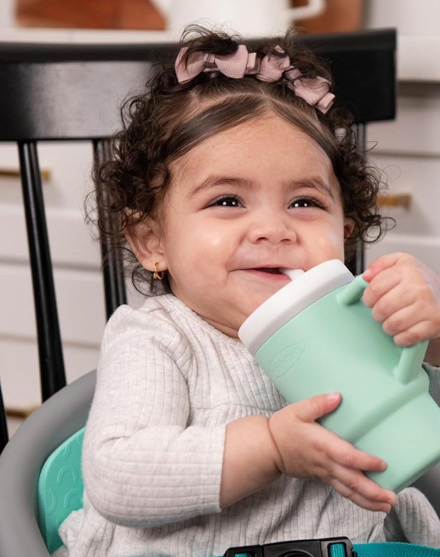 INFANTINO My 1st Tumbler silicone sippy cup with spout 266 ml 6 m+