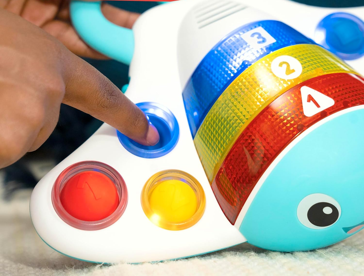 BABY EINSTEIN Pop & Explore interactive stingray